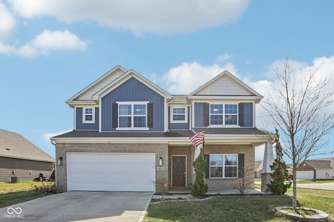 Building Photo - 6673 Laurelwood Dr