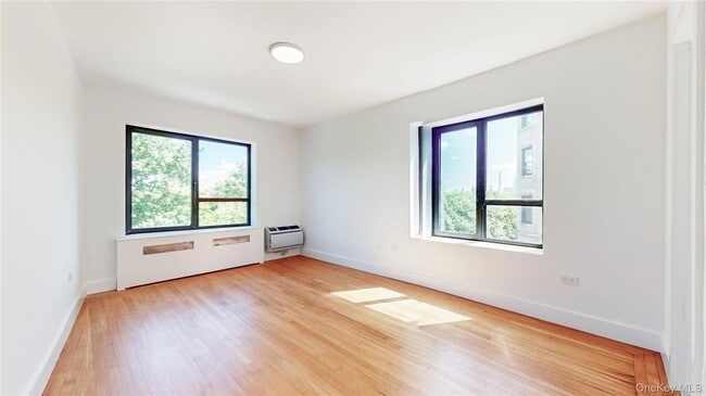 Building Photo - 420 Central Prk W Unit 6K