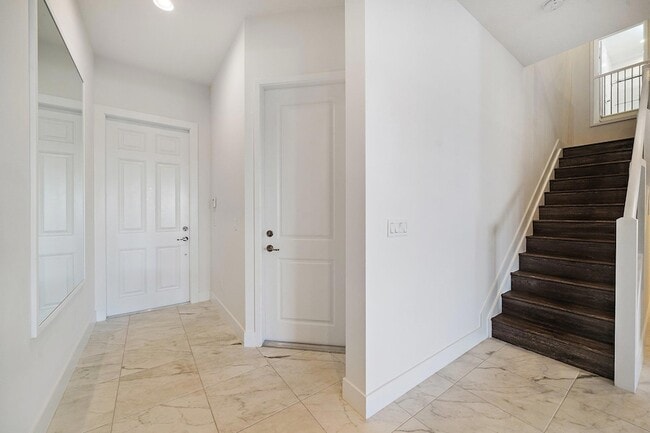Photo - 4925 Pointe Midtown Way