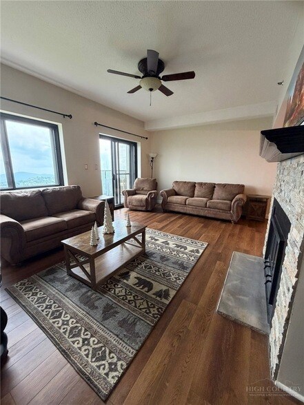 Photo - 303 Sugar Top Dr Unit -2020