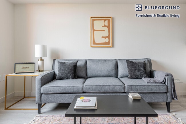 Photo - 1698 University Ave Unit FL4-ID2125