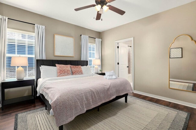 Photo - 571 N Keats Dr Unit ID1221891P