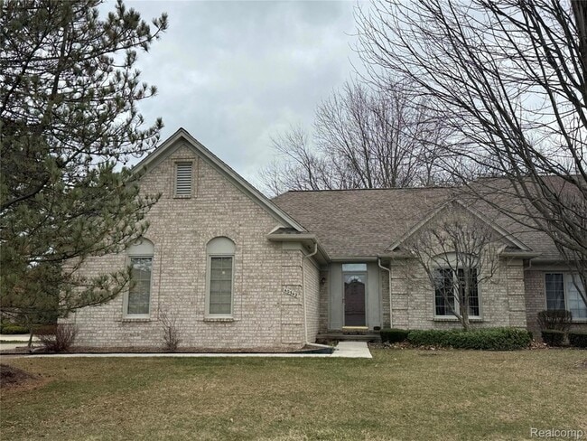 Building Photo - 40342 Riverbend Dr