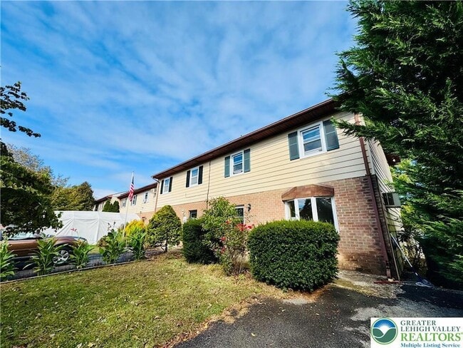 Building Photo - 2915 Norton Ave