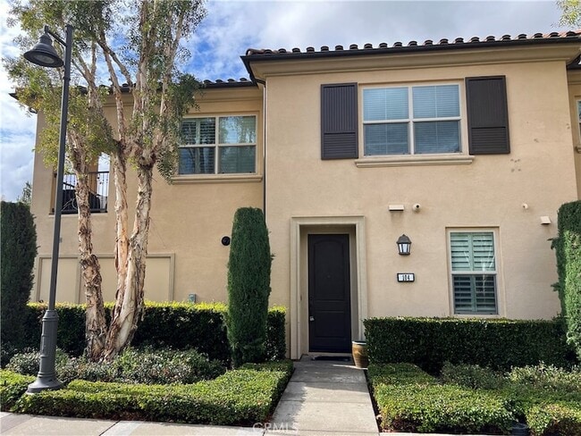 Photo - 104 Rose Arch