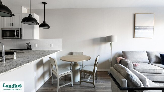 Photo - 393 John's Rd Unit 8107.1407984