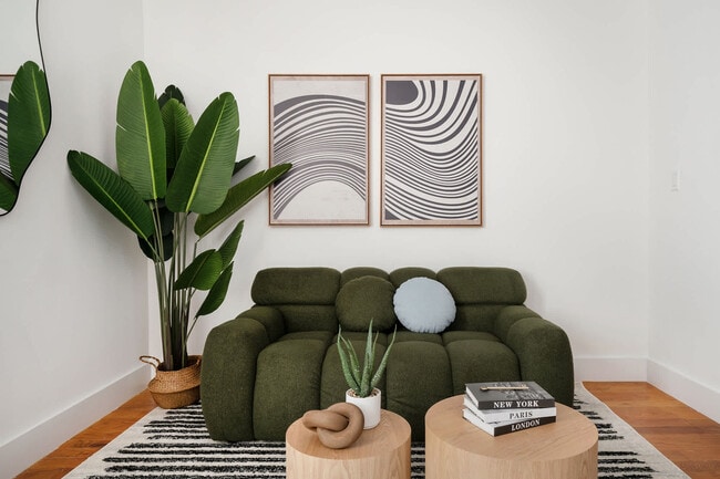 Building Photo - 444 W 48th St Unit SI ID1047354P