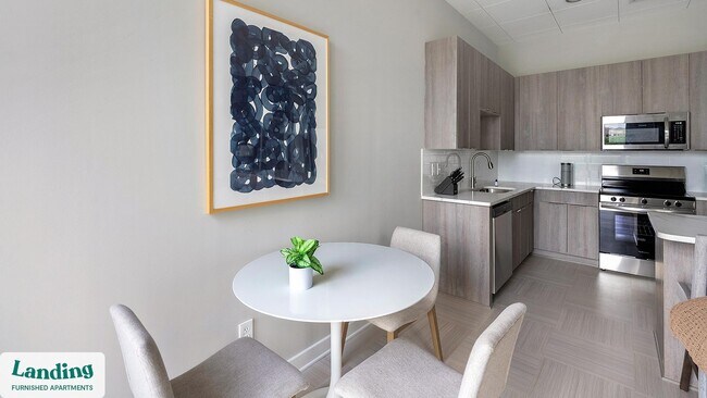 Photo - 600 19th St N Unit 202