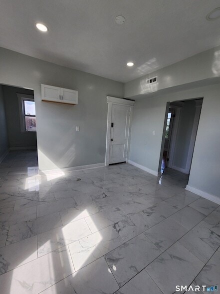 Photo - 648 Ferry St Unit 3