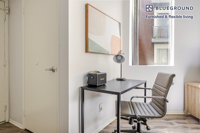 Photo - 1443 N Fuller Ave Unit FL2-ID1343