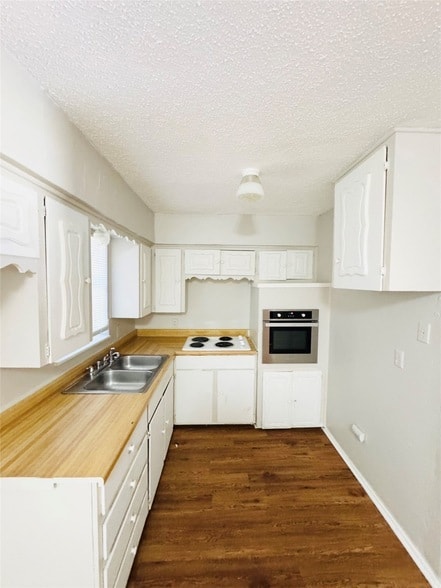 Photo - 1521 Longview St