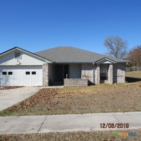Building Photo - 1107 Tyler Dr