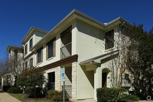 Photo - Lantana Hills