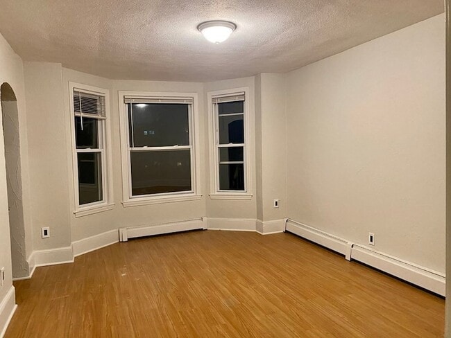 Photo - 80 Chelsea St Unit 2