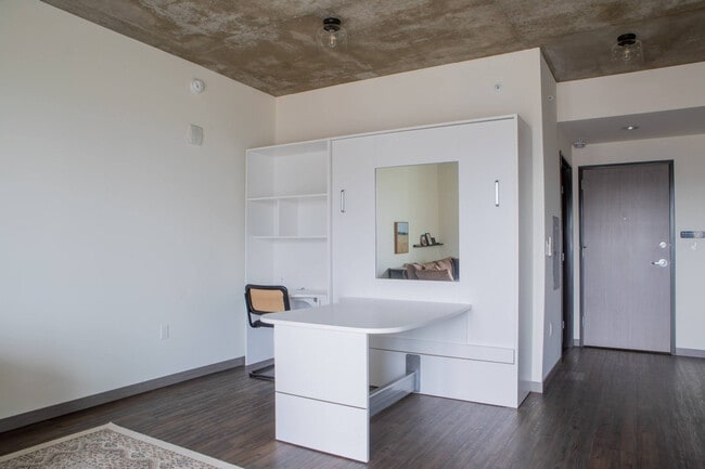 Photo - 1840 N Farwell Ave Unit ID1379024P