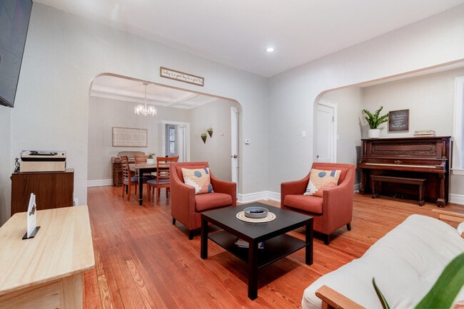 Photo - 3956 Tholozan Ave Unit SI ID1472873P