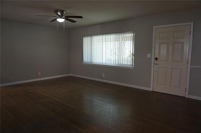 Photo - 9101 3rd St N