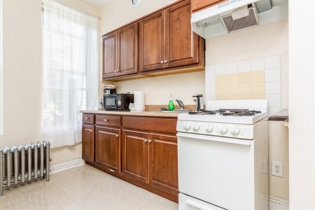 Photo - 41-32 53rd Street