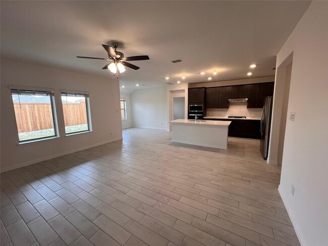 Photo - 4008 Limestone Blf Dr