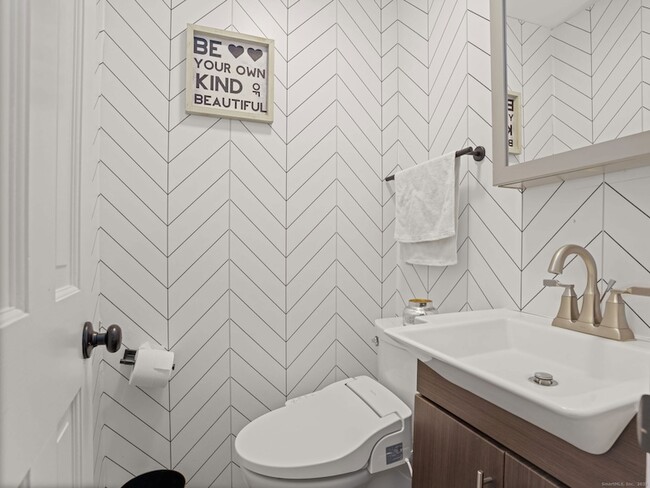 Photo - 10 Tupelo Rd