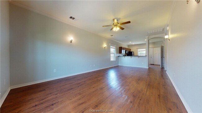 Photo - 2501 Horse Shoe Dr