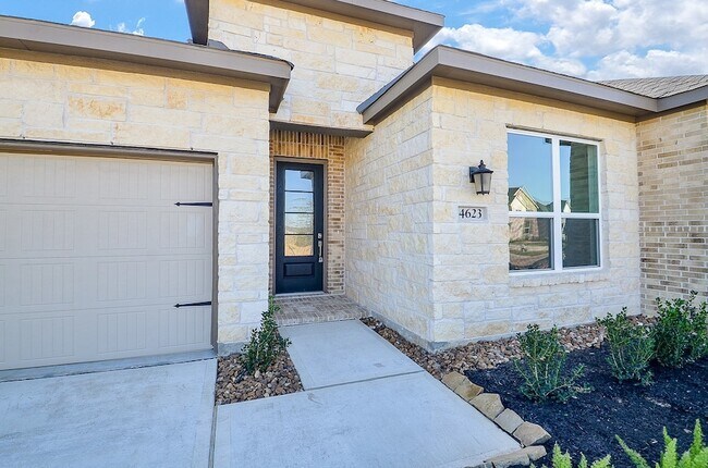 Photo - 4623 Sleepy Retreat Trl