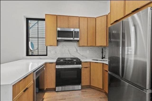 Photo - 41 47th St