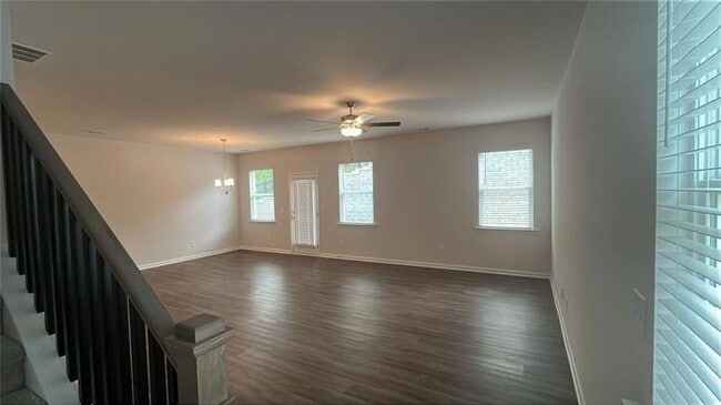 Photo - 105 Berry Dr