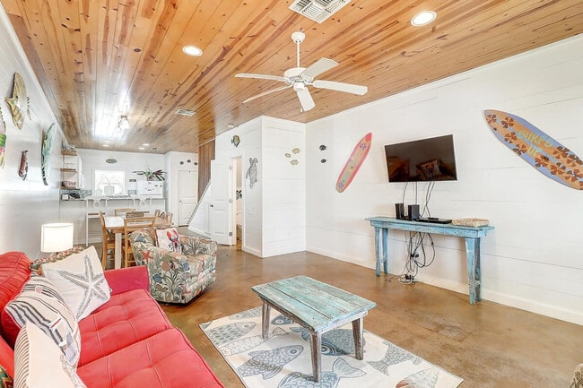 Photo - 2120 Eleventh Street-SI ID1023198P Unit SI ID1023198P