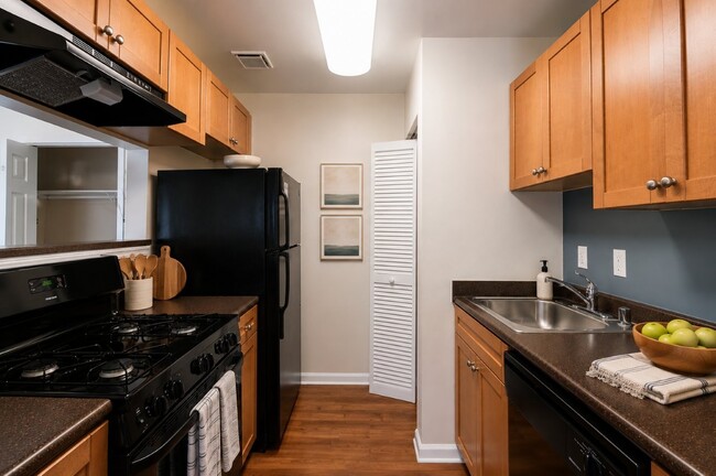 Photo - Parke Laurel Apartment Homes