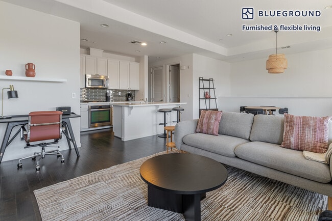 Photo - 640 Turnbuckle Dr