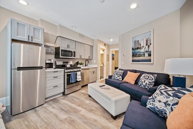 Photo - 472 Commercial St Unit SI ID1364253P