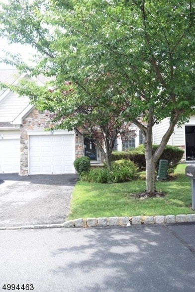 Photo - 220 Patriot Hill Dr