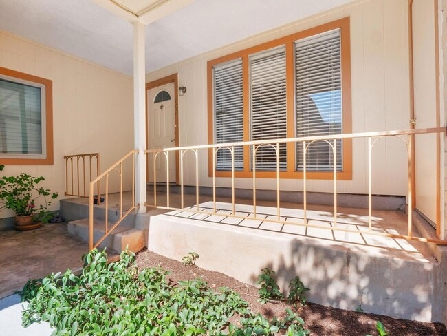 Photo - 3513 Westchester Ave Unit 102