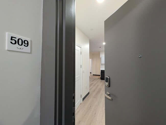 Photo - 55 N Main St Unit 509