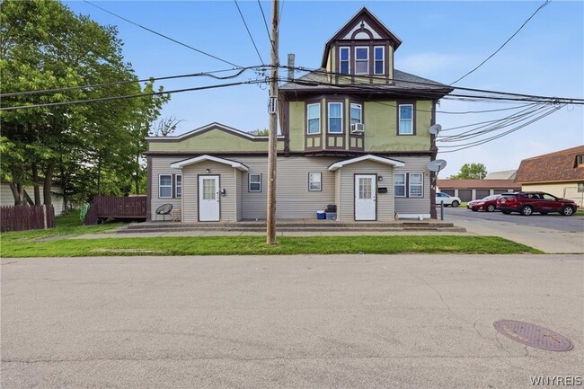 Building Photo - 26 E Milnor Ave Unit 4