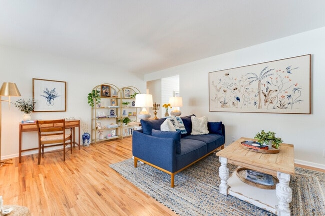 Building Photo - 17035 9th Ave N Unit SI FL2-ID1369955P