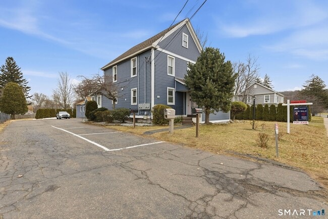 Photo - 44 E Cedar St