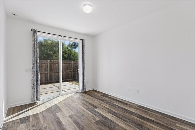 Photo - 13705 Zink Bnd Unit 31