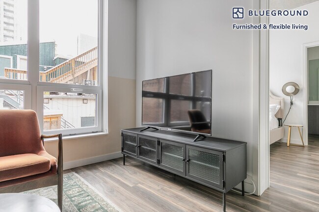 Photo - 61 W Erie St Unit FL3-ID1405