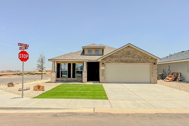 Photo - 2902 Bryan Ave