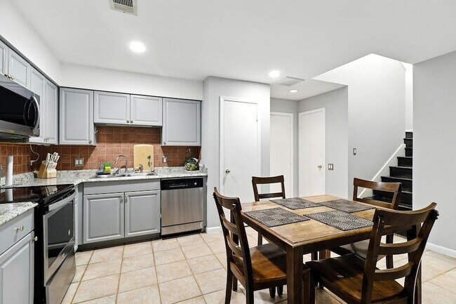 Photo - 1532 Prairie Grove Dr