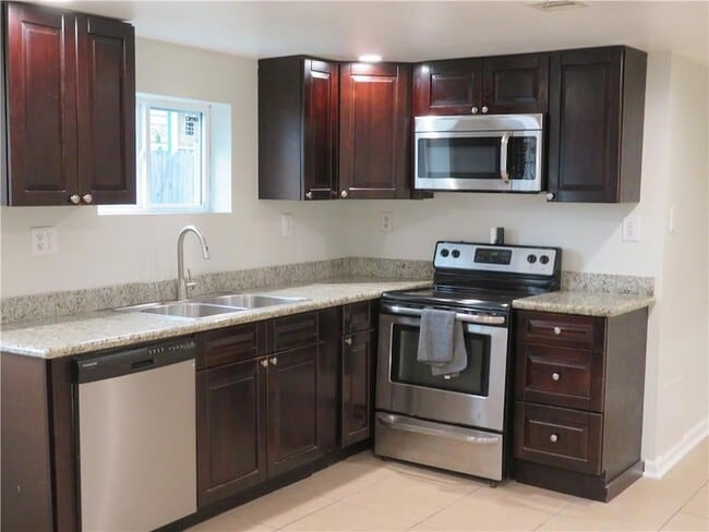 Photo - 4121 Elba St Unit B