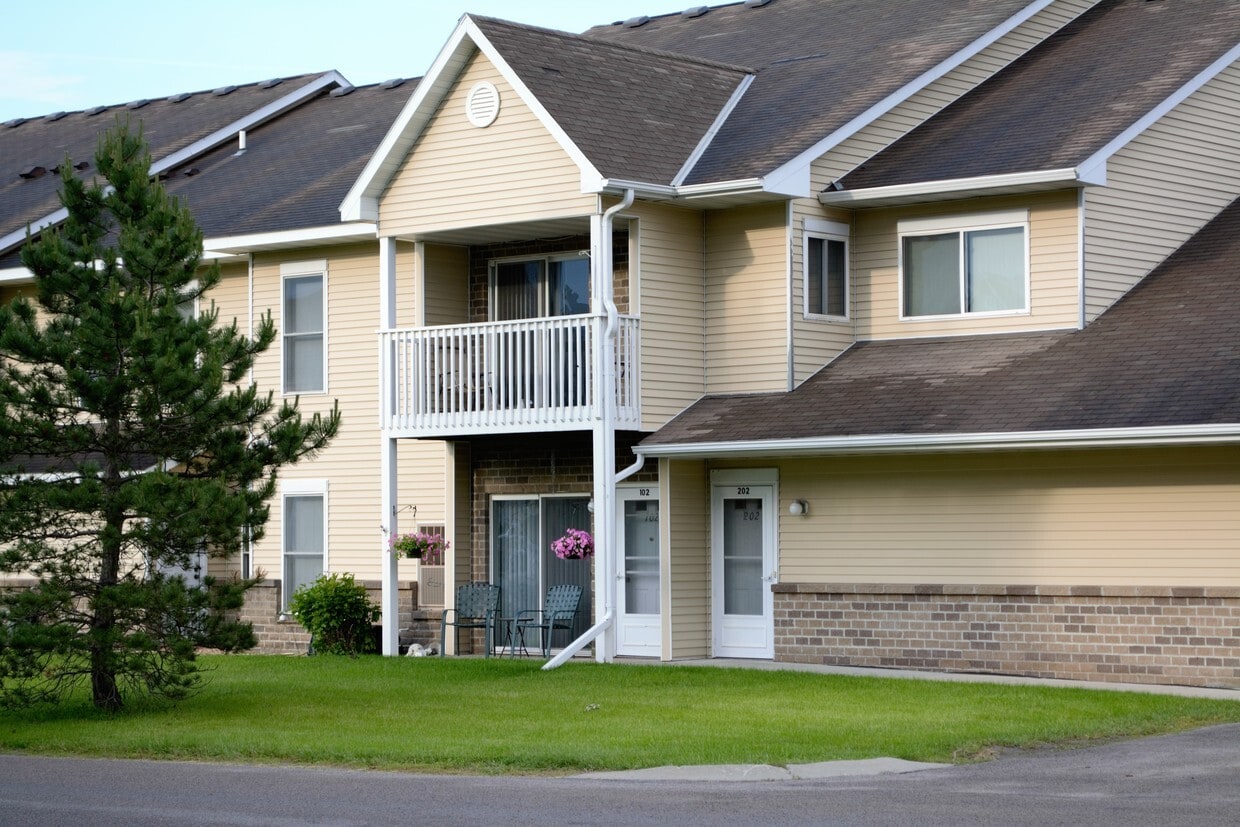 Floor Plan - 3 Bed 1 Bath Upper Level Classic