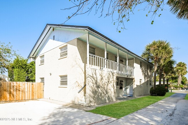 Photo - 1012 2nd St S