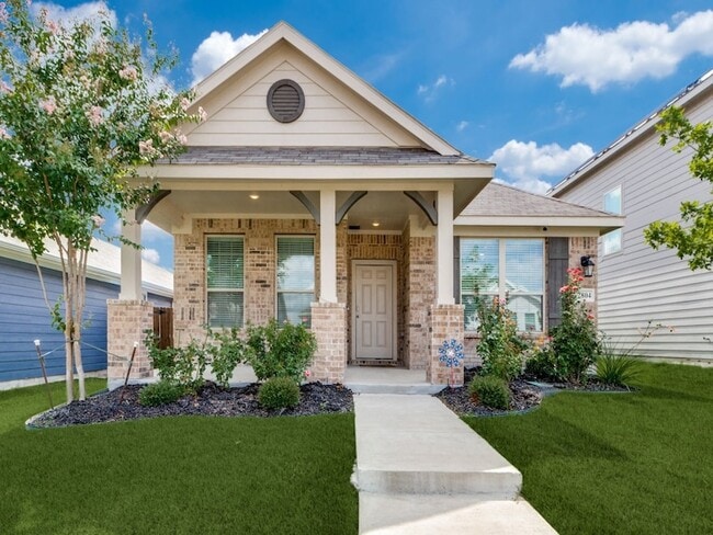 Building Photo - 2804 Bursera Ln