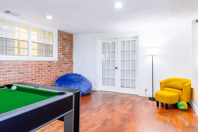 Photo - 910 NE 49th St Unit ID1258733P