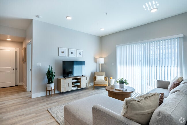 2 Br, 1 Bath 1,007 Sq Ft - The Marlette