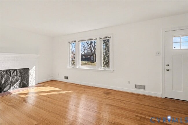 Photo - 1342 Evergreen Ave