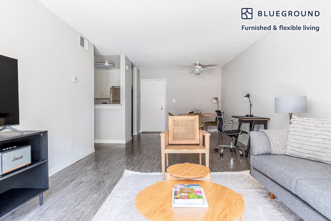 Photo - 3941 Veselich Ave Unit SI FL2-ID501